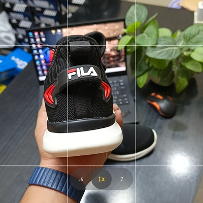 Fila 𝐋𝐢𝐠𝐡𝐭 𝐖𝐞𝐢𝐠𝐡𝐭 𝐒𝐩𝐨𝐫𝐭𝐬 & 𝐑𝐮𝐧𝐧𝐢𝐧𝐠 𝐒𝐡𝐨𝐞𝐬 (BLACK)_img_2