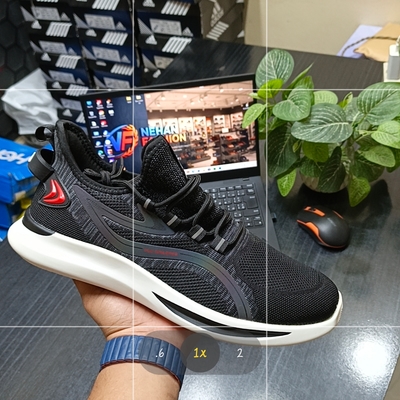Fila 𝐋𝐢𝐠𝐡𝐭 𝐖𝐞𝐢𝐠𝐡𝐭 𝐒𝐩𝐨𝐫𝐭𝐬 & 𝐑𝐮𝐧𝐧𝐢𝐧𝐠 𝐒𝐡𝐨𝐞𝐬 (BLACK)_img_0