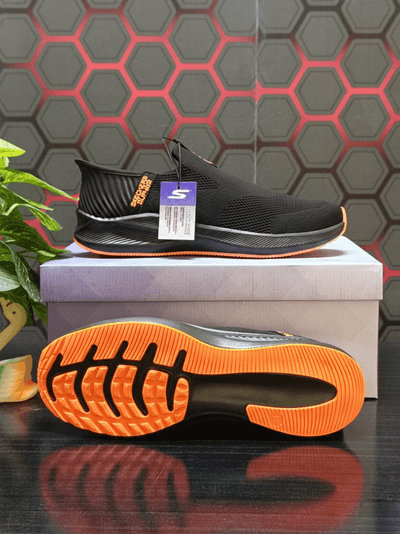 SKECHERS SLIP-INS” 𝐒𝐧𝐞𝐚𝐤𝐞𝐫 (FIRE BLACK)_img_2