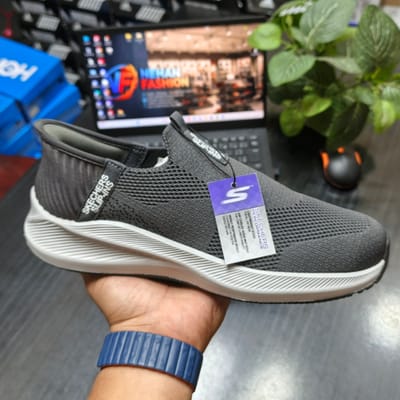 SKECHERS SLIP-INS” 𝐒𝐧𝐞𝐚𝐤𝐞𝐫 (COOL GREY)_img_1